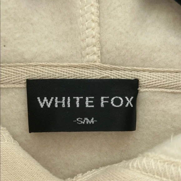 White fox Cream Hoodie - Picture 2 of 3